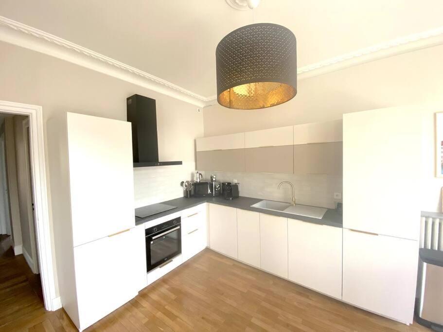 T3 De 73 M2 , Garage , Vue Montagnes Et Chateau Annecy Exterior photo
