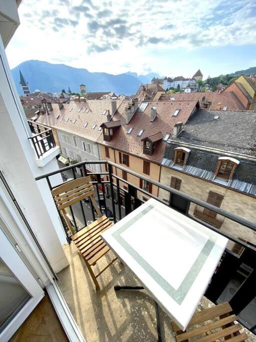 T3 De 73 M2 , Garage , Vue Montagnes Et Chateau Annecy Exterior photo
