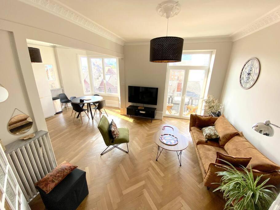 T3 De 73 M2 , Garage , Vue Montagnes Et Chateau Annecy Exterior photo